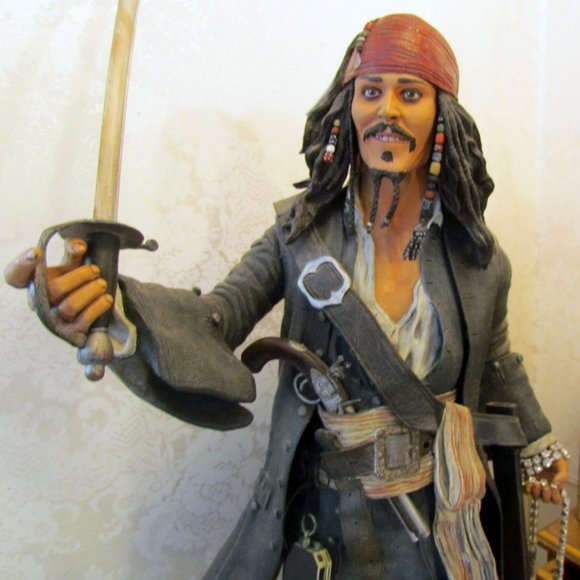 CAPT JACK SPARROW PIRATE JOHNNY DEPP TALKING 18" FIGURE PIRATES of the CARIBBEAN - Picture 10 of 14